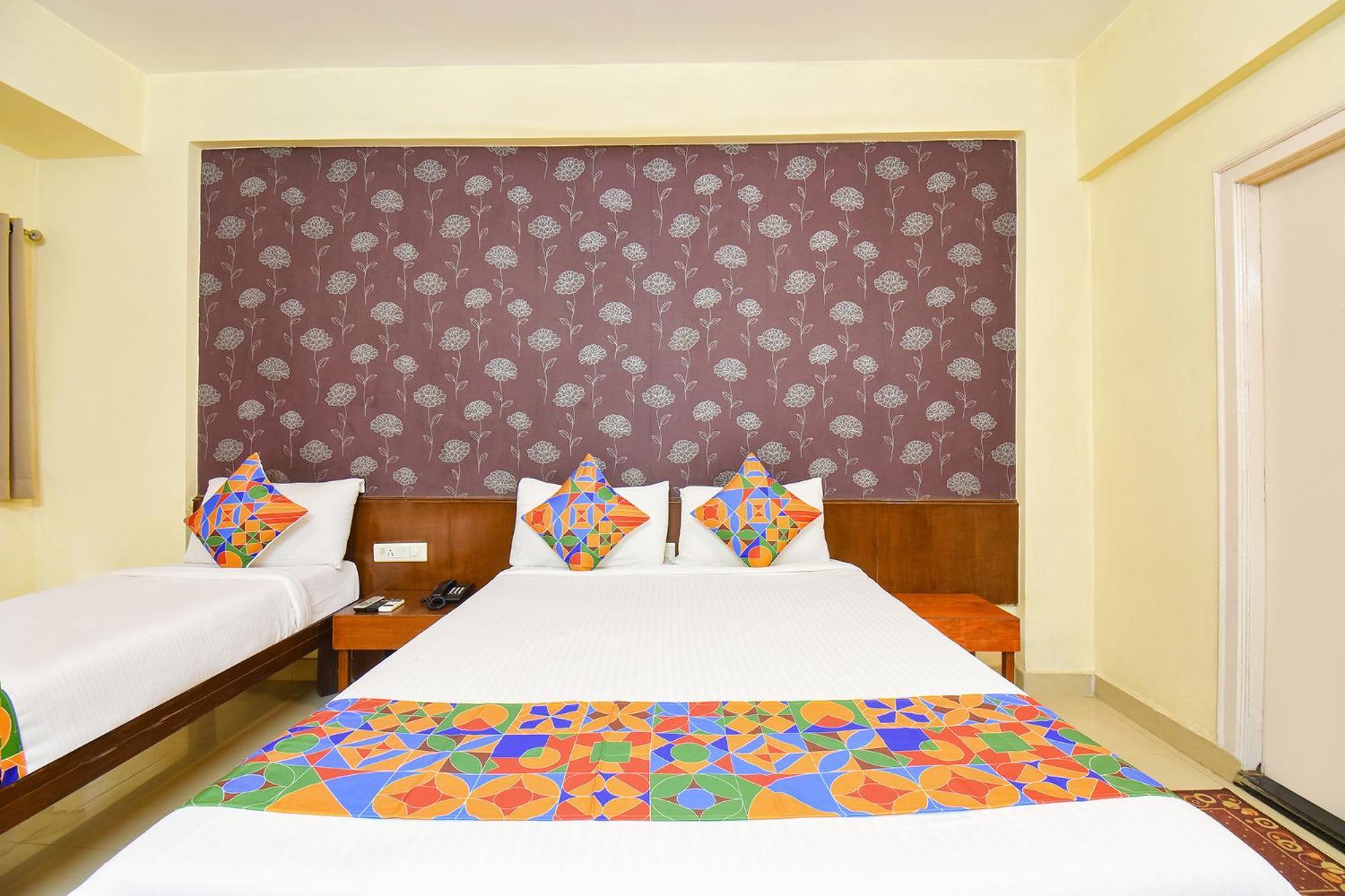Fabhotel Prime Yash Residency - Nr Lonavala Railway Station Eksteriør bilde