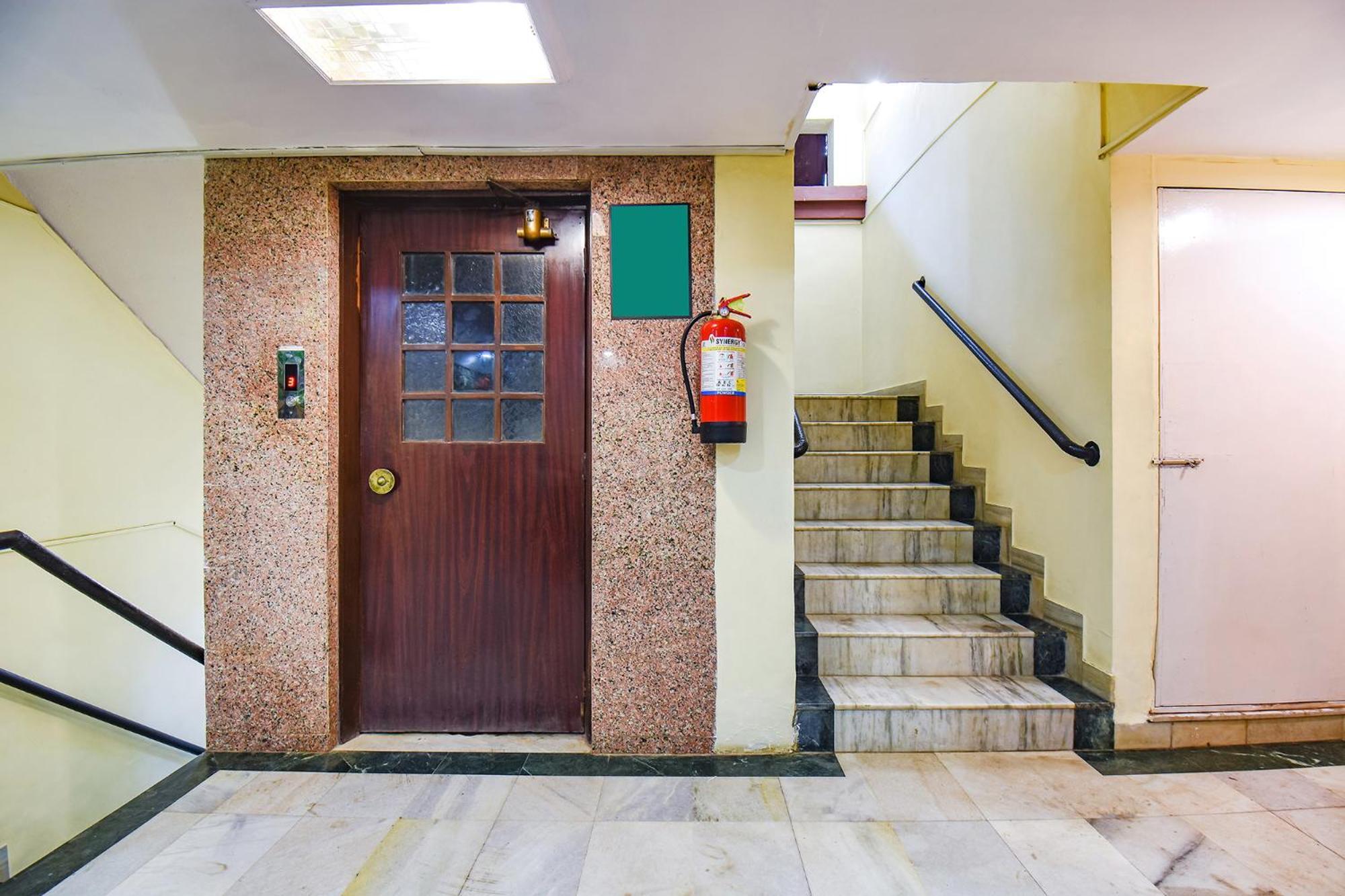 Fabhotel Prime Yash Residency - Nr Lonavala Railway Station Eksteriør bilde